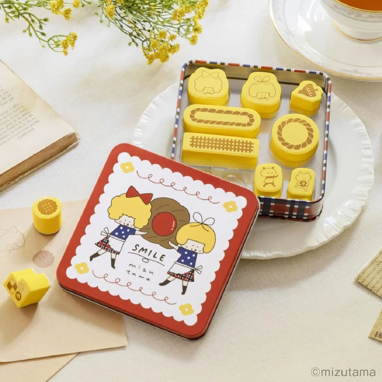 mizutamaのクッキーみたいなはんこと缶のセットBOOK