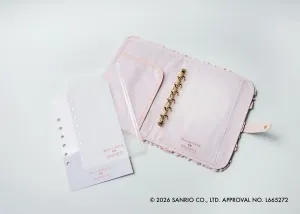 Maison de FLEUR×HELLO KITTY いちごマルチケースBOOK PINK
