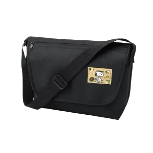 SNOOPY DAILY MESSENGER BAG BOOK